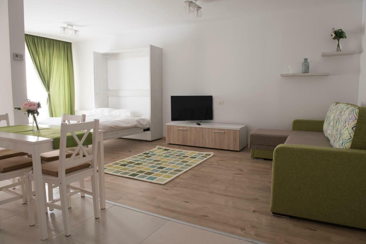 Cassie Apartment Braşov Extérieur photo