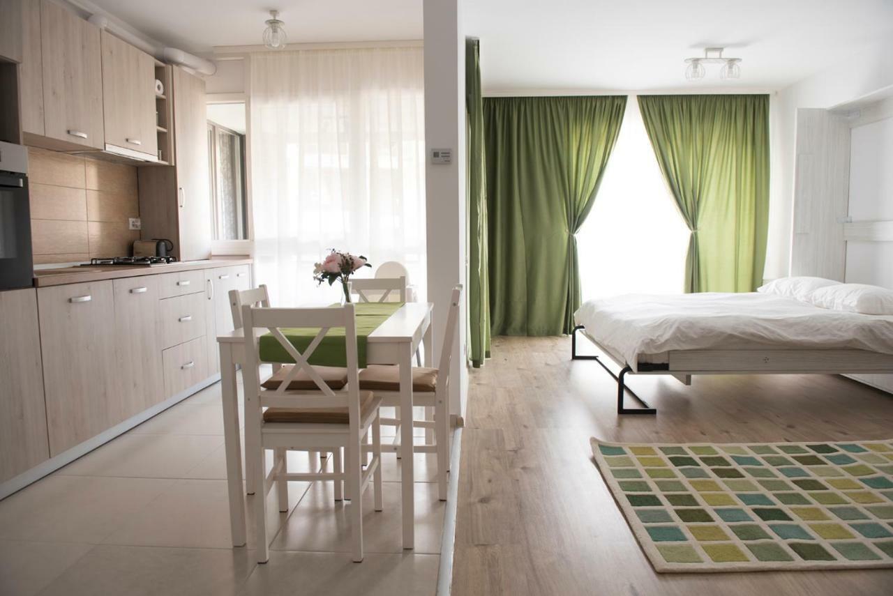 Cassie Apartment Braşov Extérieur photo